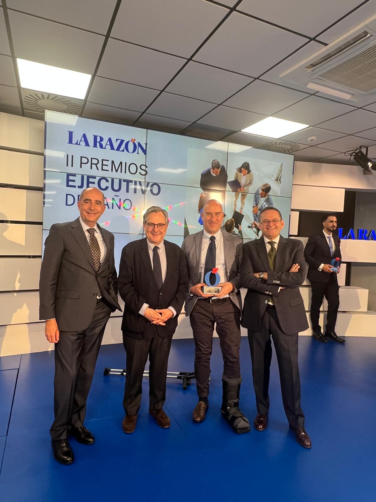 dnota Receives the Executive of the Year Award